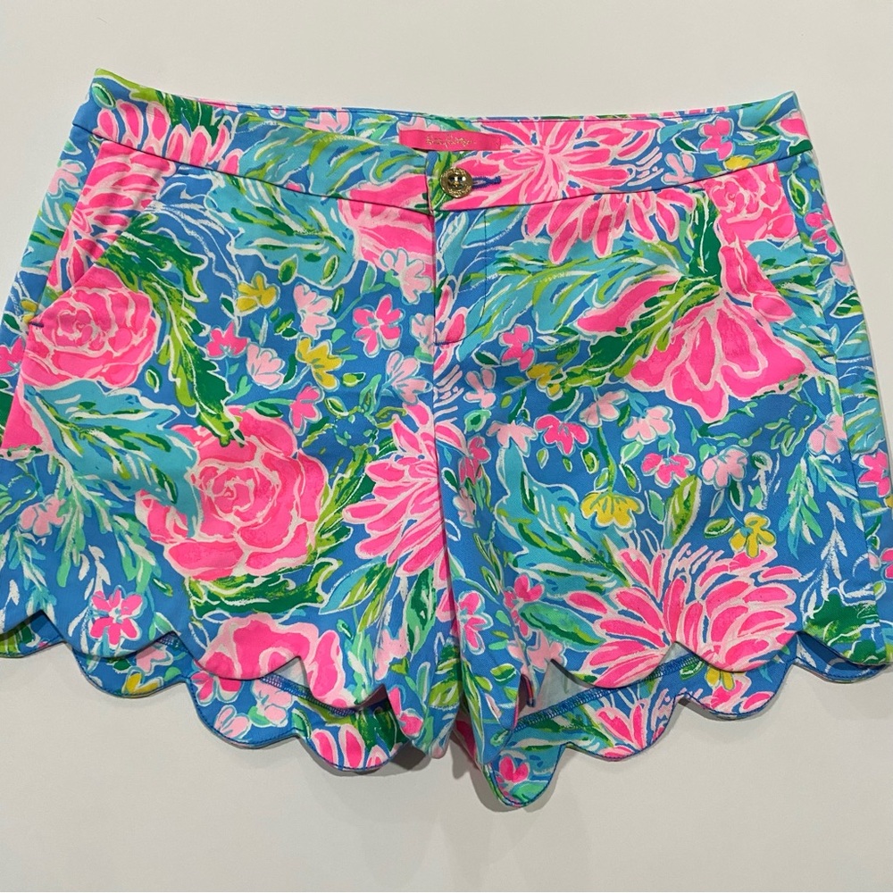 Lilly Pulitzer Floral Blue and Pink Women Shorts